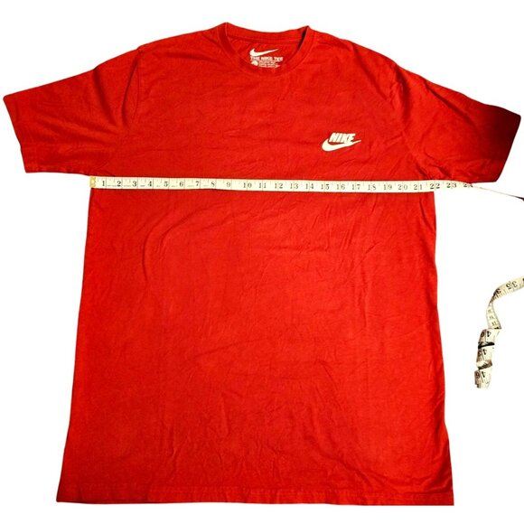 Nike Red Athletic Cut Cotton Tee XL Mens Crewneck T-Shirt With White Logo - Picture 3 of 5